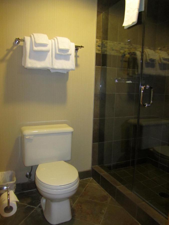 Platinum Suites Resort - Vacation Rentals Canmore Room photo